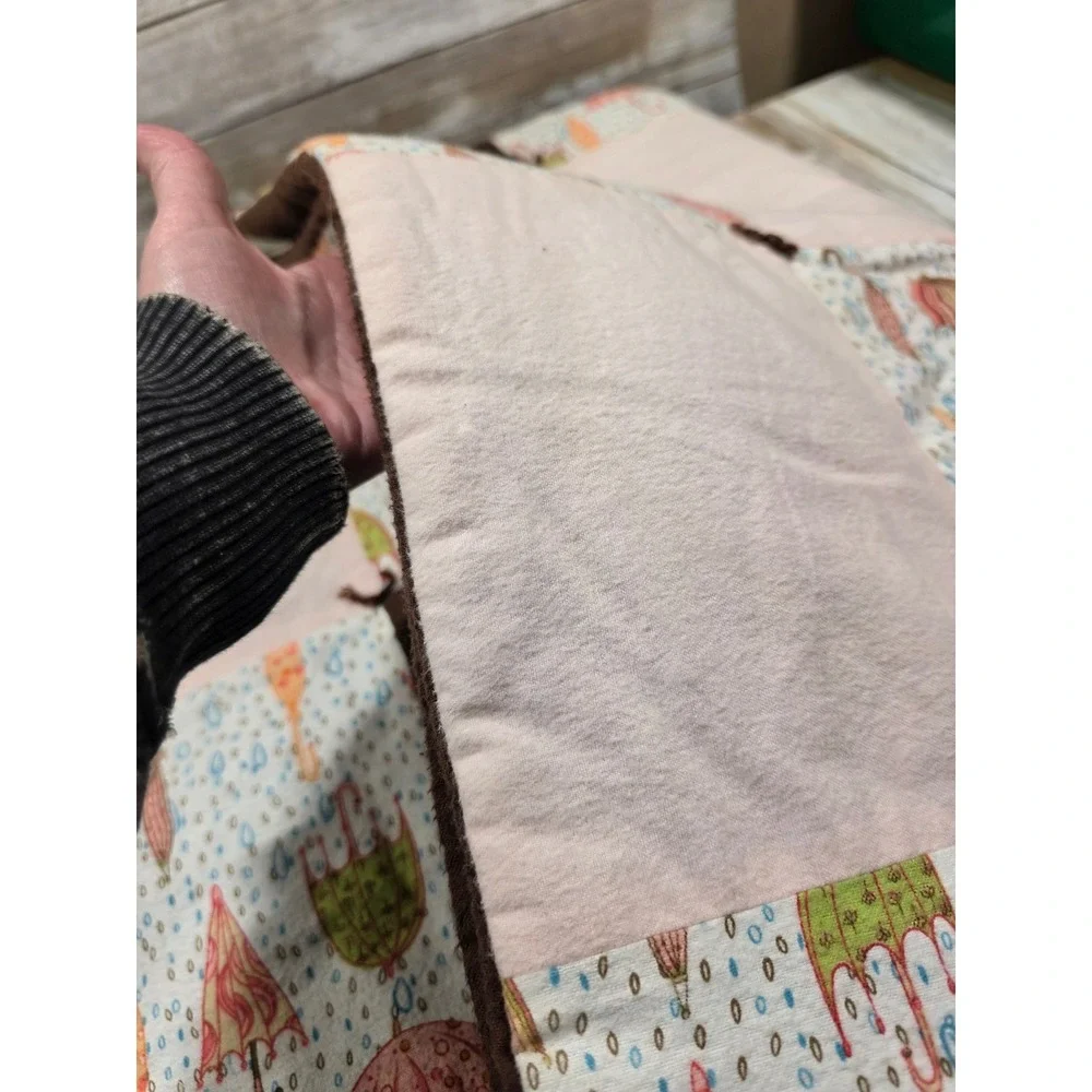 Handmade Patchwork Baby Quilt Umbrella Raindrop Print Fleece Flannel 40x50 Brown